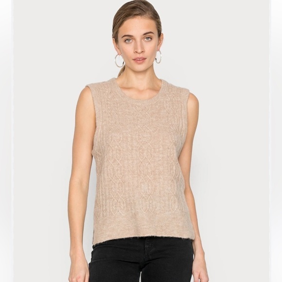 Moss Copenhagen NWT EDITA
 ZENIE Tan Wool Cable  Knit VEST Sz L - Picture 1 of 7